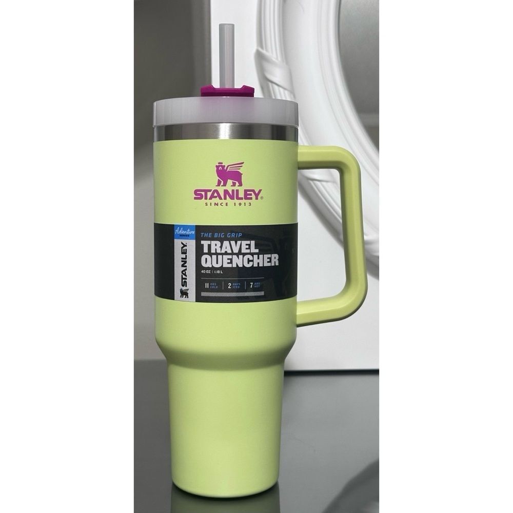 Stanley Adventure Quencher 40oz Tumbler- CITRON MIX‎